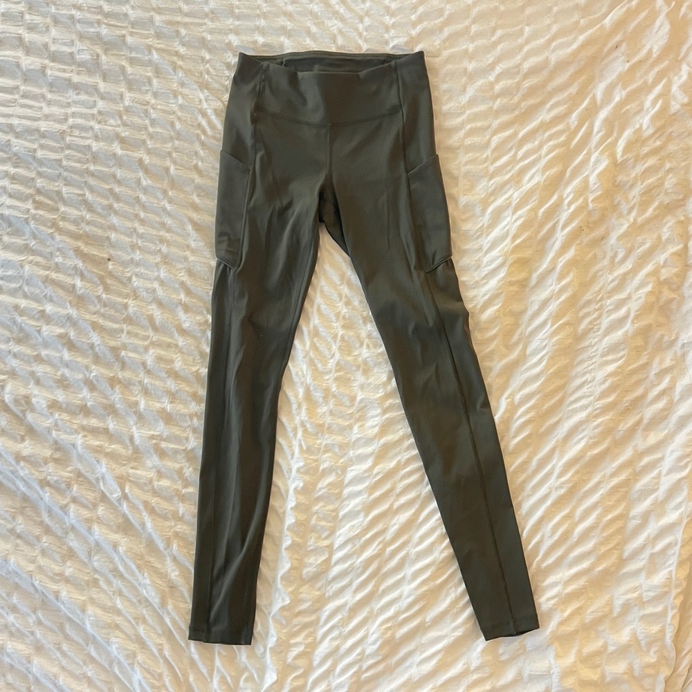 lululemon Olive Green Leggings (swift speed tights 28”)